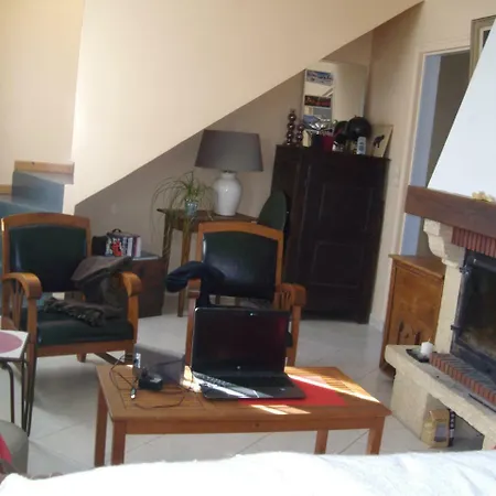 度假居 Maison Créances